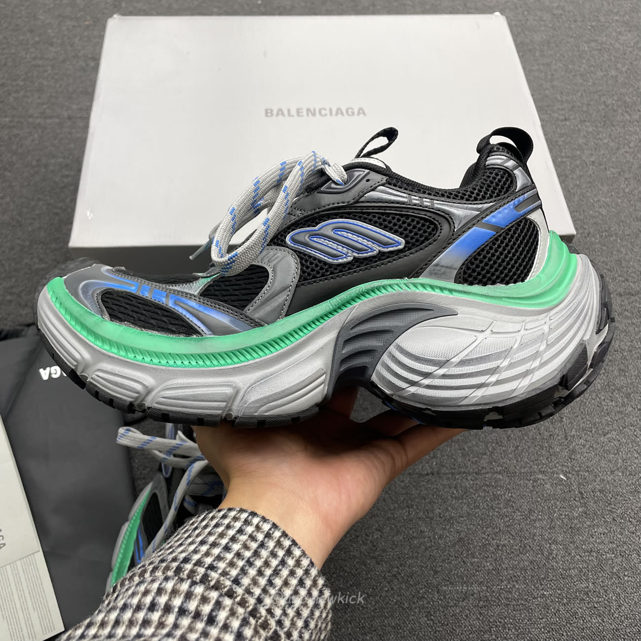 Balenciaga Fall 2024 10xl Mesh Tpu Grey Green 784344 W2mv2 1143 (2) - www.newkick.vip
